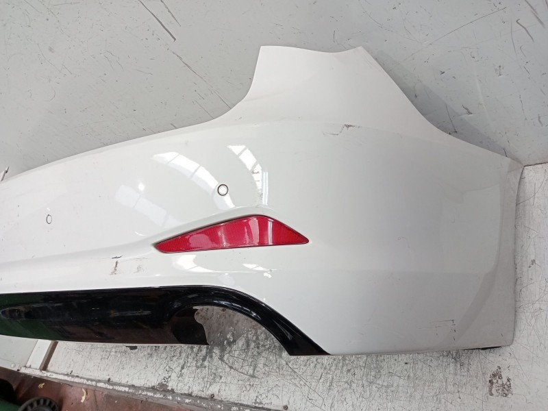 Recambio de paragolpes trasero para hyundai i40 i (vf) 1.7 crdi referencia OEM IAM   2012