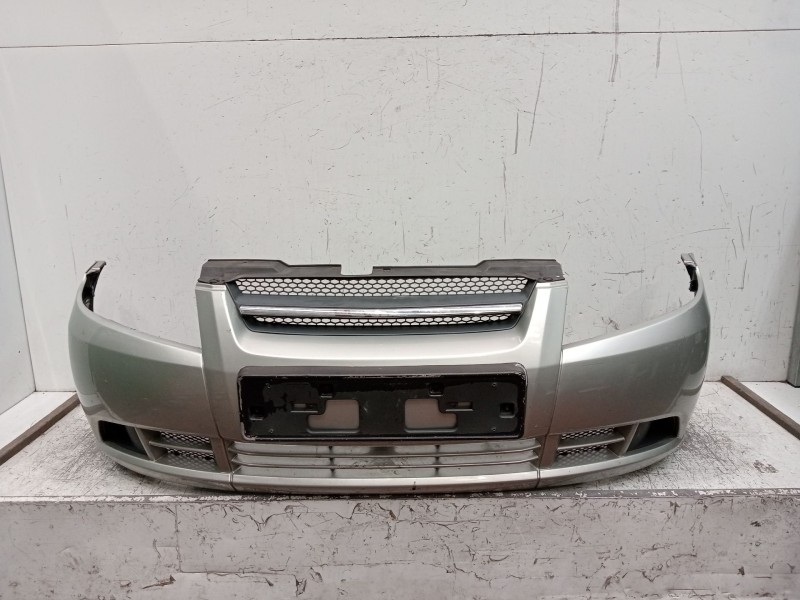 Recambio de paragolpes delantero para daewoo kalos (klas) 1.4 referencia OEM IAM   2002