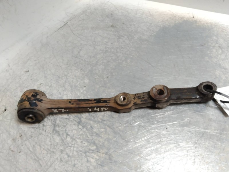 Recambio de brazo suspension inferior delantero izquierdo para seat terra 1.4 diesel (1w) referencia OEM IAM   