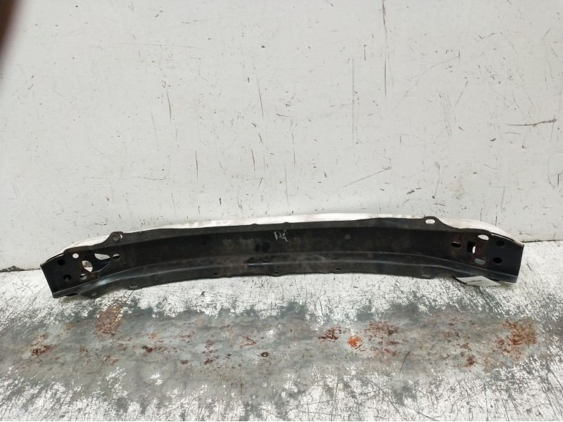 Recambio de refuerzo paragolpes delantero para toyota yaris (_p9_) 1.0 vvt-i (ksp90_) referencia OEM IAM   2005