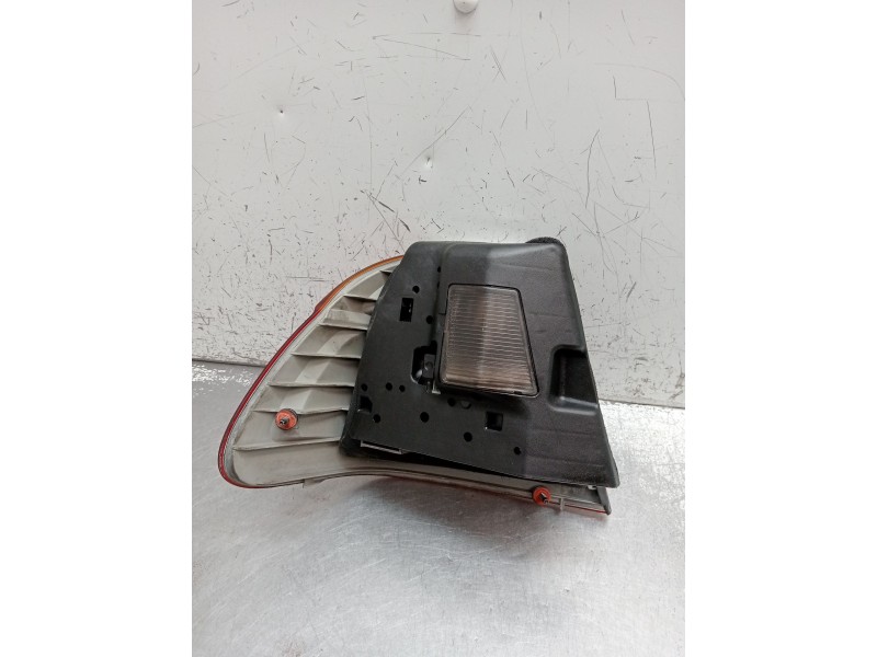 Recambio de piloto trasero derecho para bmw 3 (e46) 320 d referencia OEM IAM   1998