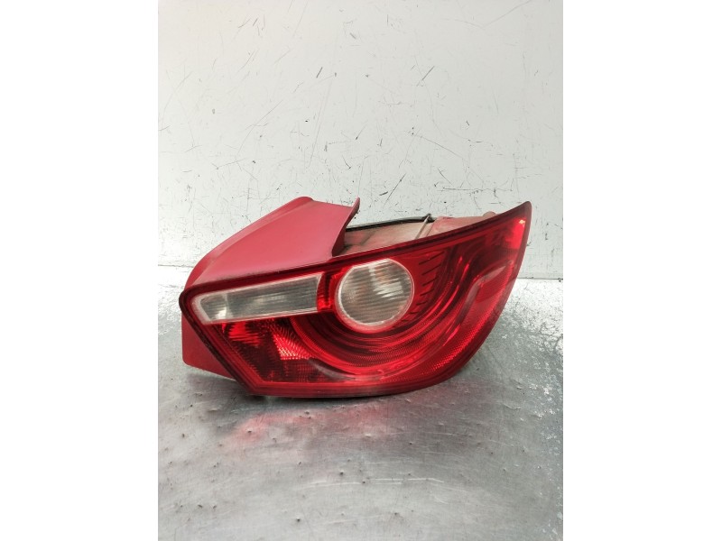 Recambio de piloto trasero derecho para seat ibiza iv sc (6j1, 6p5) 1.9 tdi referencia OEM IAM 6J3945096D 89319501 2008