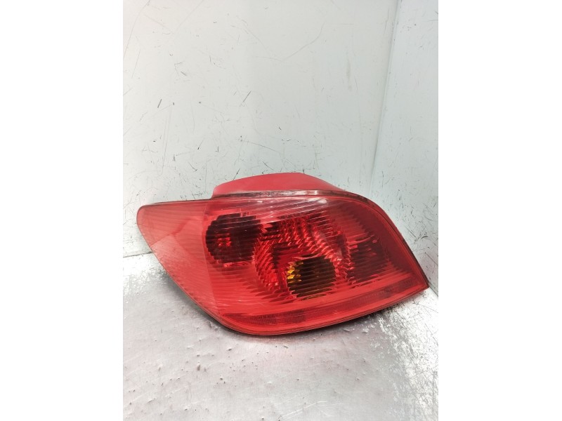 Recambio de piloto trasero izquierdo para peugeot 307 (3a/c) 1.6 16v referencia OEM IAM 89023238  2001