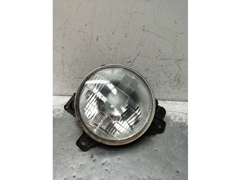 Recambio de faro derecho para ssangyong korando (kj) 2.9 td referencia OEM IAM   2004