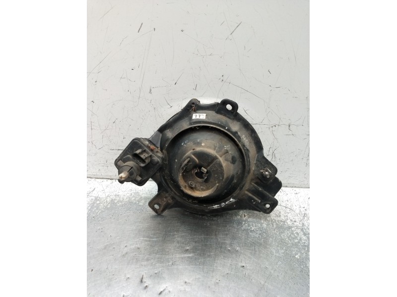 Recambio de faro izquierdo para ssangyong korando (kj) 2.9 td referencia OEM IAM   2005