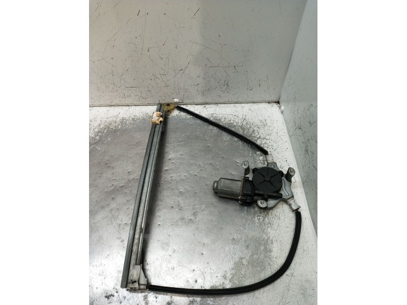 Recambio de elevalunas delantero derecho para renault clio ii (bb_, cb_) 1.4 16v (b/cb0p, bb13) referencia OEM IAM 400732 3P 200