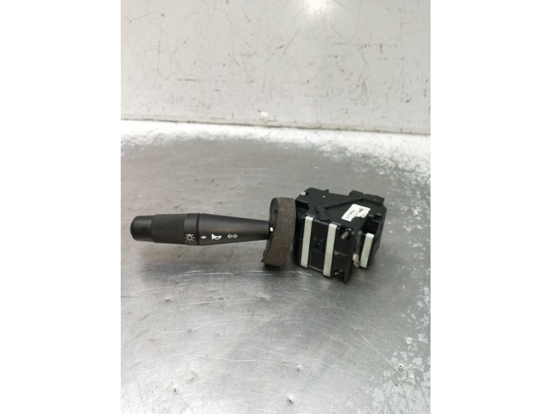 Recambio de mando luces para peugeot 205 ii (20a/c) 1.7 diesel referencia OEM IAM   1983