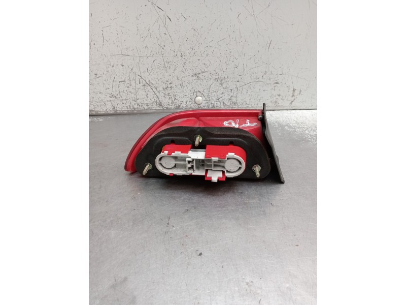 Recambio de piloto trasero derecho para alfa romeo 156 (932_) 1.6 16v t.spark (932.a4, 932.a4100) referencia OEM IAM   1997