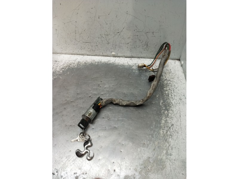 Recambio de conmutador de arranque para peugeot 205 ii (20a/c) 1.7 diesel referencia OEM IAM   1983