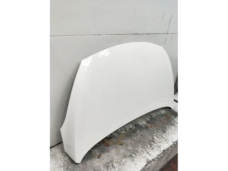 Recambio de capot para hyundai i40 cw gl tecno referencia OEM IAM   