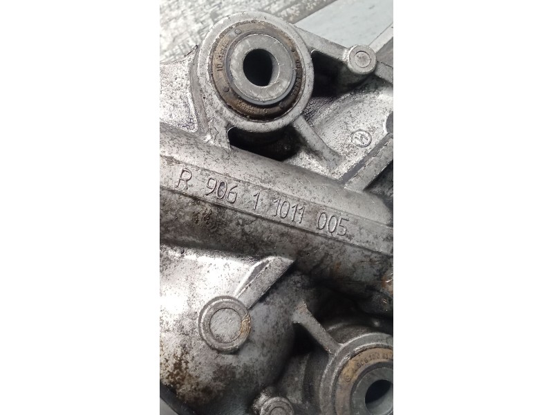 Recambio de cremallera direccion para mercedes-benz sprinter 02.00  caja abierta referencia OEM IAM R9061101005 A9064600800 