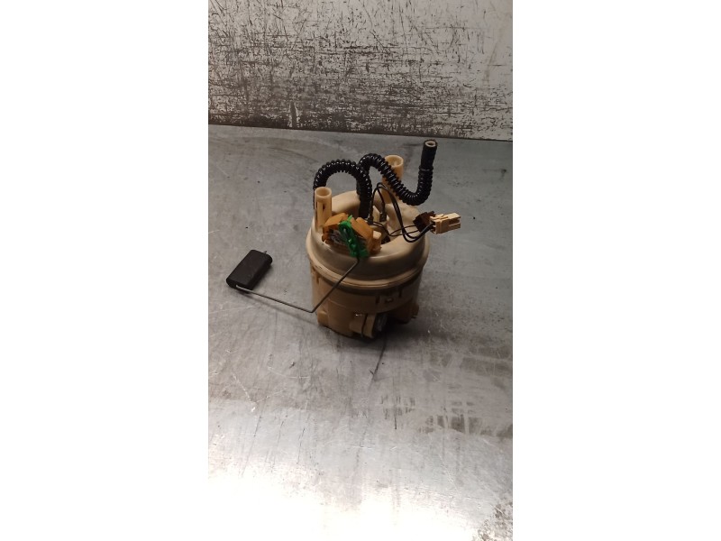 Recambio de bomba combustible para peugeot 406 (8b) 2.0 16v referencia OEM IAM   99