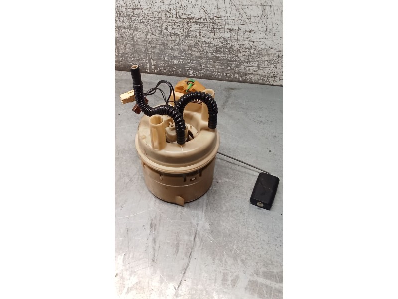 Recambio de bomba combustible para peugeot 406 (8b) 2.0 16v referencia OEM IAM   99