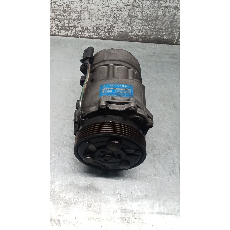 Recambio de compresor aire acondicionado para volkswagen golf iv (1j1) 1.9 tdi referencia OEM IAM 1J0820803K  98