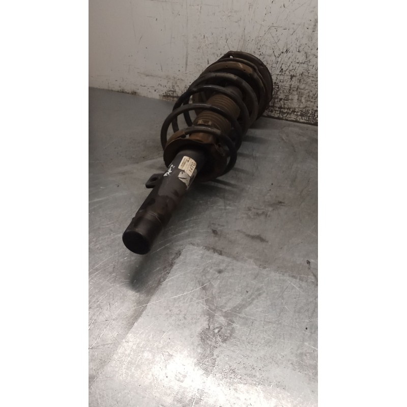 Recambio de amortiguador delantero izquierdo para peugeot 406 (8b) 2.0 16v referencia OEM IAM   99