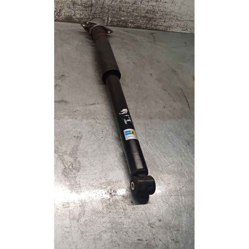 Recambio de amortiguador delantero izquierdo para volkswagen golf iv (1j1) 1.9 tdi referencia OEM IAM 19029429  98