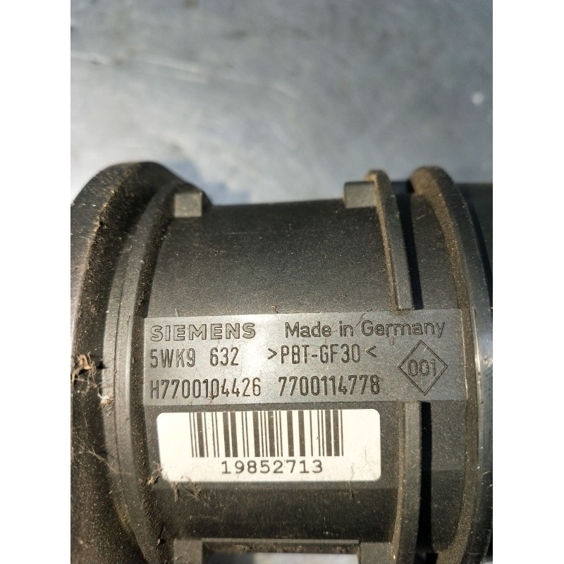 Recambio de caudalimetro para volvo v40 station wagon (645) 1.9 di referencia OEM IAM 5WK9632 H7700104426 7700114778 2000
