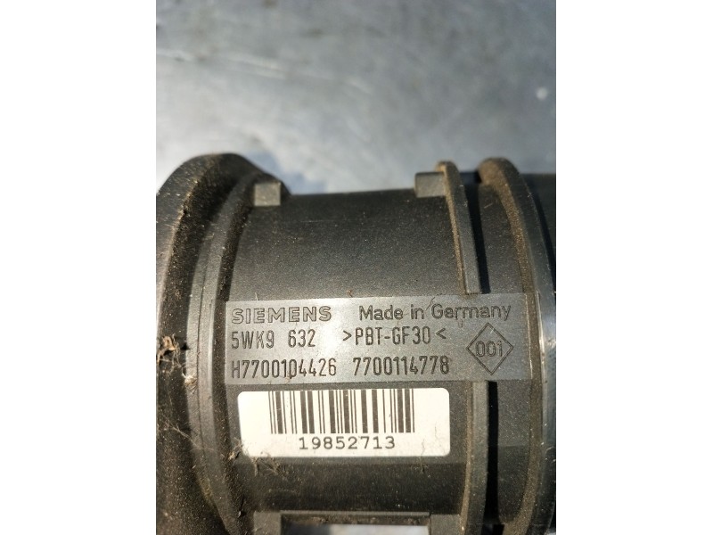 Recambio de caudalimetro para volvo v40 station wagon (645) 1.9 di referencia OEM IAM 5WK9632 H7700104426 7700114778 2000