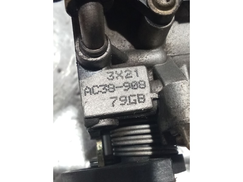 Recambio de carburador para suzuki alto vi (ff, ha24_) 1.1 (rf410) referencia OEM IAM 1811779F11 HA136800 