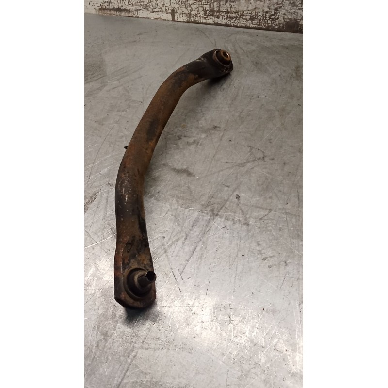 Recambio de brazo suspension superior trasero izquierdo para peugeot 406 (8b) 2.0 16v referencia OEM IAM  POSTERIOR 99