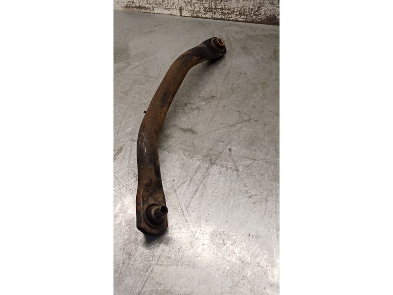 Recambio de brazo suspension superior trasero izquierdo para peugeot 406 (8b) 2.0 16v referencia OEM IAM  POSTERIOR 99