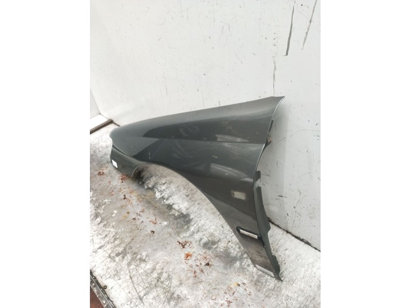 Recambio de aleta delantera izquierda para peugeot 406 (8b) 2.0 16v referencia OEM IAM   1999