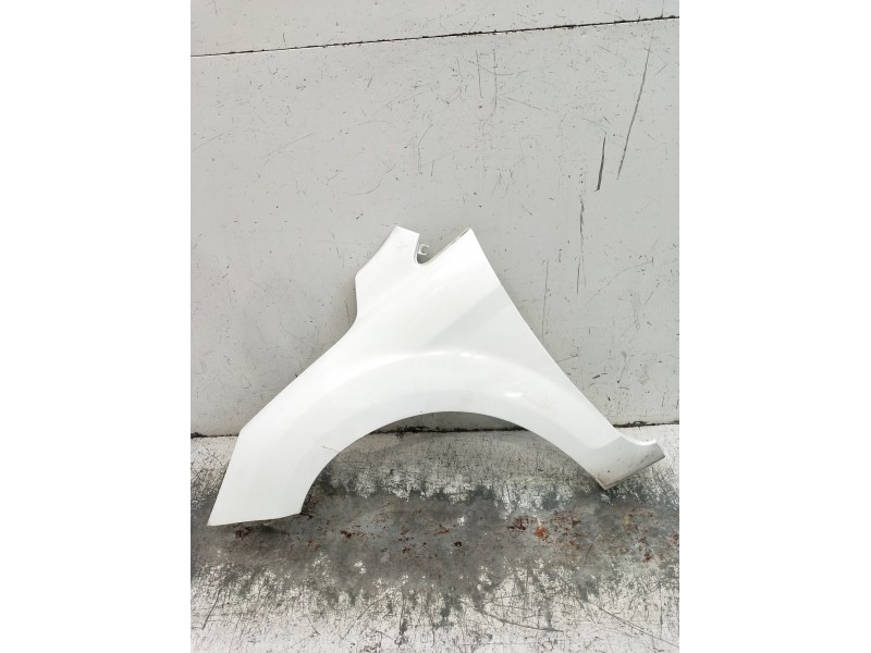Recambio de aleta delantera izquierda para ford focus ii (da_, hcp, dp) 1.6 tdci referencia OEM IAM   2008