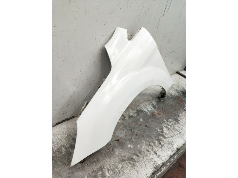 Recambio de aleta delantera izquierda para ford focus ii (da_, hcp, dp) 1.6 tdci referencia OEM IAM   2008