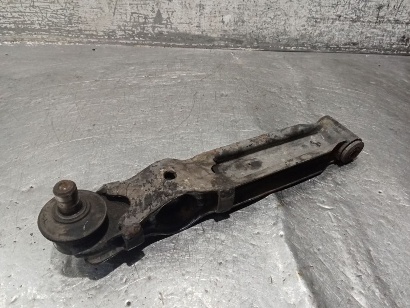 Recambio de brazo suspension inferior delantero izquierdo para suzuki alto vi (ff, ha24_) 1.1 (rf410) referencia OEM IAM   02
