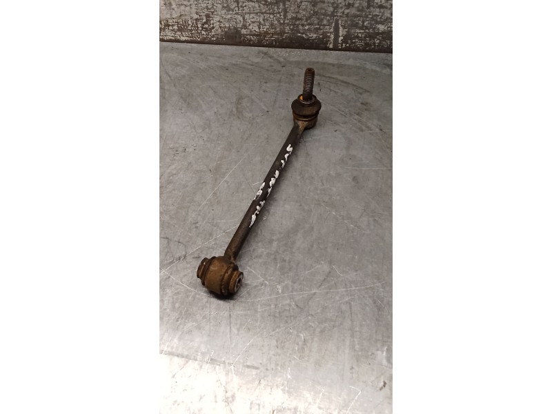 Recambio de brazo suspension superior trasero derecho para peugeot 406 (8b) 2.0 16v referencia OEM IAM  ANTERIOR 99