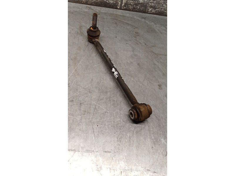 Recambio de brazo suspension superior trasero derecho para peugeot 406 (8b) 2.0 16v referencia OEM IAM  ANTERIOR 99