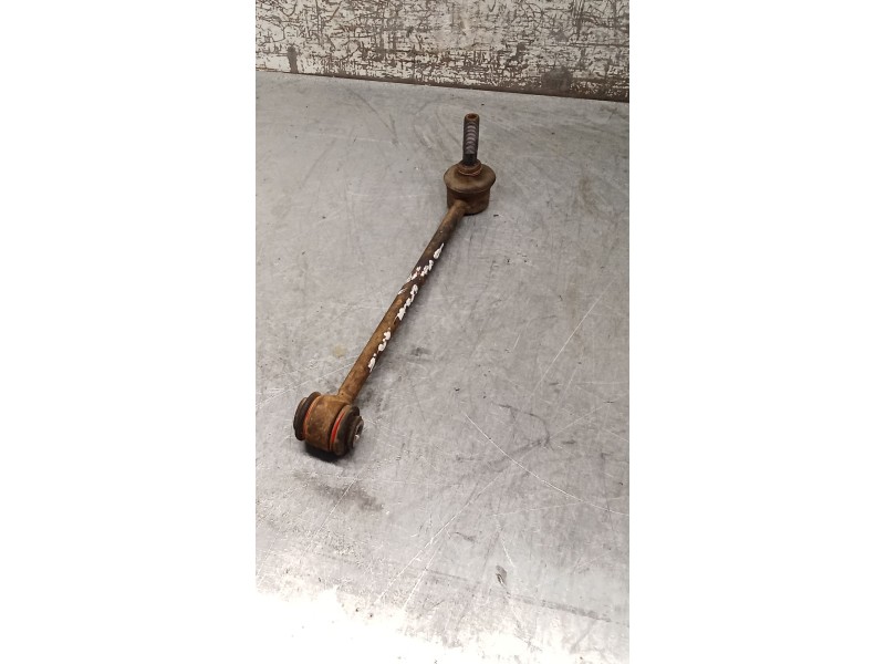 Recambio de brazo suspension superior trasero izquierdo para peugeot 406 (8b) 2.0 16v referencia OEM IAM  ANTERIOR 99