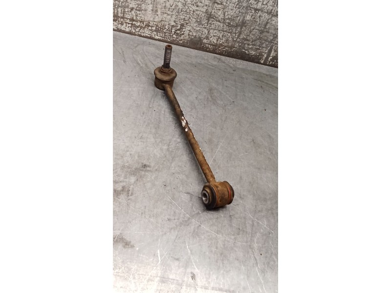 Recambio de brazo suspension superior trasero izquierdo para peugeot 406 (8b) 2.0 16v referencia OEM IAM  ANTERIOR 99