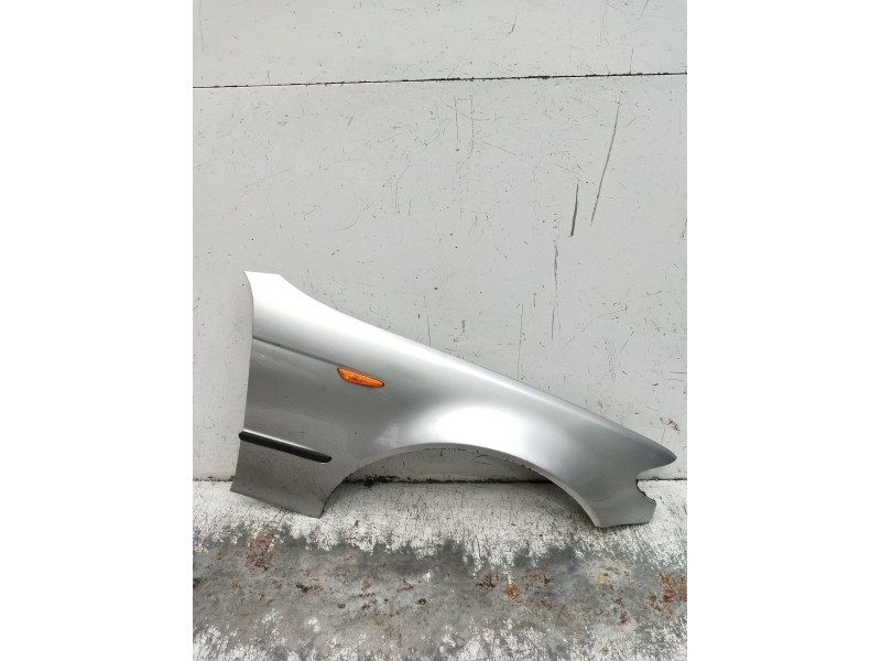 Recambio de aleta delantera derecha para bmw 3 (e46) 320 d referencia OEM IAM   2001