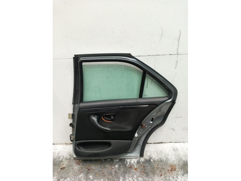 Recambio de puerta trasera derecha para peugeot 406 (8b) 2.0 16v referencia OEM IAM  4P 1999