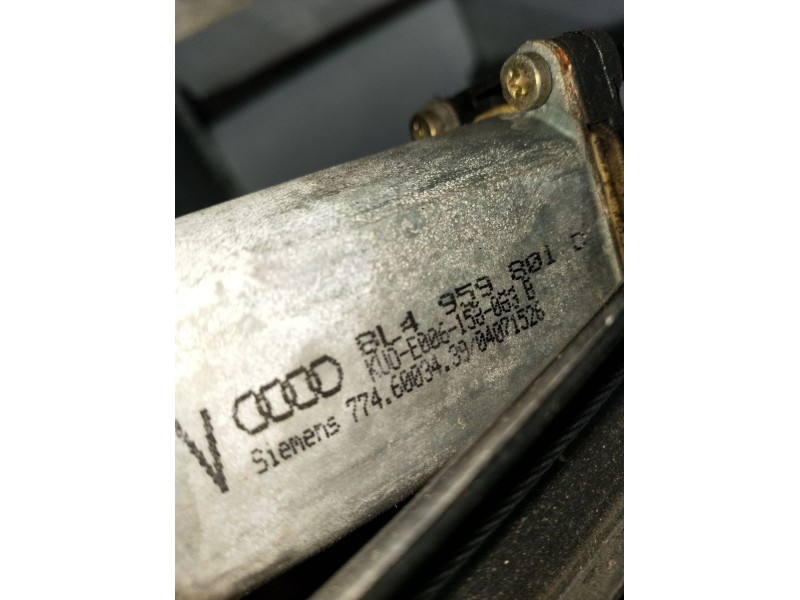 Recambio de elevalunas delantero izquierdo para audi a3 (8l1) 1.6 referencia OEM IAM 8L4959801C 5P 2000