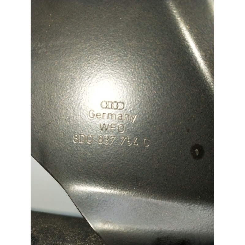 Recambio de elevalunas delantero derecho para audi a4 b5 (8d2) 2.5 tdi quattro referencia OEM IAM 8D0837754C 4P 