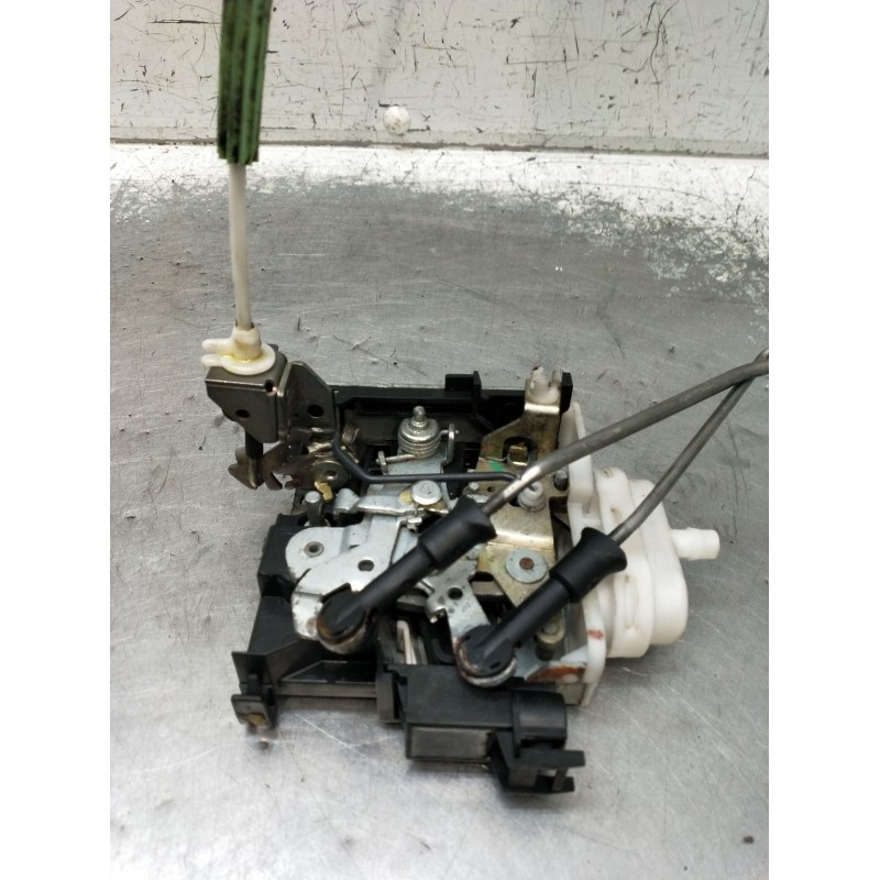 Recambio de motor cierre centralizado delantero izquierdo para audi a3 (8l1) 1.6 referencia OEM IAM  5P 2000