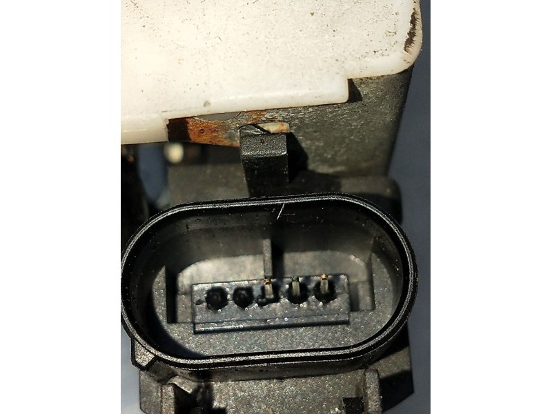 Recambio de motor cierre centralizado delantero izquierdo para audi a3 (8l1) 1.6 referencia OEM IAM  5P 2000