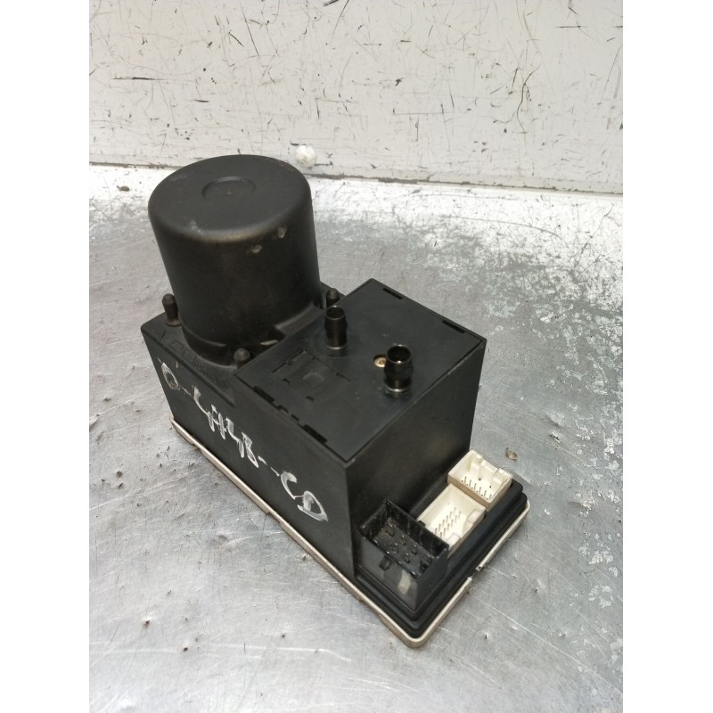 Recambio de compresor cierre centralizado para audi a4 b5 (8d2) 2.5 tdi quattro referencia OEM IAM 8D0862257B  