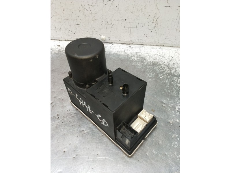 Recambio de compresor cierre centralizado para audi a4 b5 (8d2) 2.5 tdi quattro referencia OEM IAM 8D0862257B  