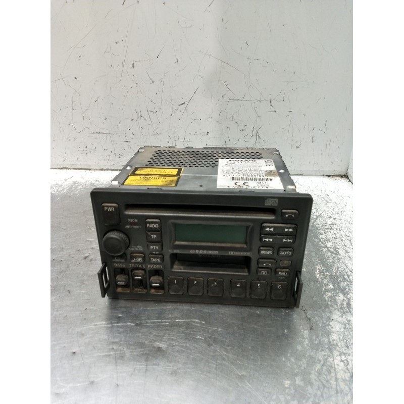 Recambio de sistema audio / radio cd para volvo v40 station wagon (645) 1.9 di referencia OEM IAM 35337751 V00700Y8229164G 2000