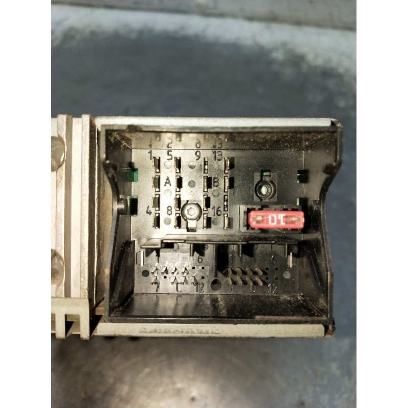 Recambio de sistema audio / radio cd para citroën c4 i (lc_) 1.6 hdi referencia OEM IAM 7645138393 024188 2006