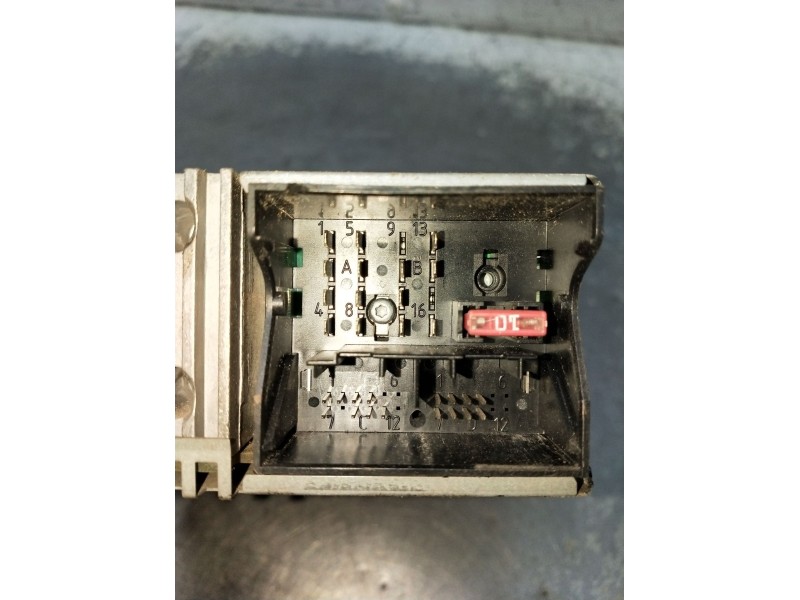 Recambio de sistema audio / radio cd para citroën c4 i (lc_) 1.6 hdi referencia OEM IAM 7645138393 024188 2006