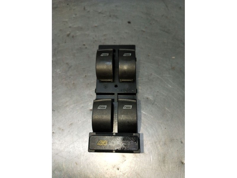 Recambio de mando elevalunas delantero izquierdo para audi a3 (8l1) 1.6 referencia OEM IAM 4B0959851 5P 2000