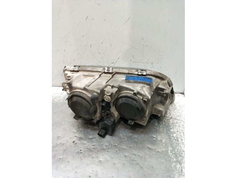 Recambio de faro izquierdo para volvo v40 station wagon (645) 1.9 di referencia OEM IAM 1AG00786133 30899682 2000