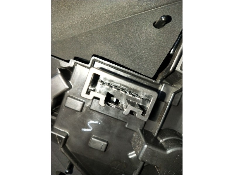 Recambio de piloto trasero derecho para toyota corolla (_e12_) 1.6 vvt-i (zze121_) referencia OEM IAM   2002