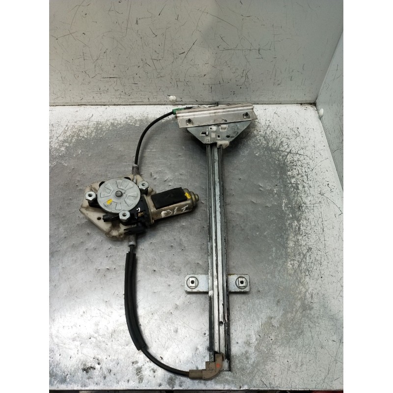 Recambio de elevalunas delantero izquierdo para volvo v40 station wagon (645) 1.9 di referencia OEM IAM  5P 2000