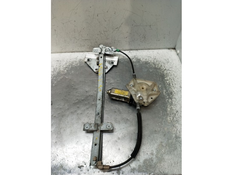 Recambio de elevalunas delantero izquierdo para volvo v40 station wagon (645) 1.9 di referencia OEM IAM  5P 2000