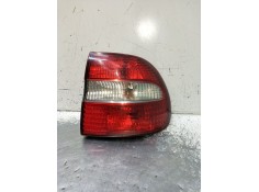 Recambio de piloto trasero derecho para volvo v40 station wagon (645) 1.9 di referencia OEM IAM   2000